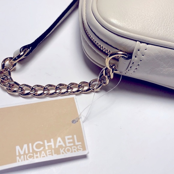 NWT Michael Kors small crossbody purse - Picture 10 of 14